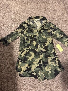 paper tee Green Camouflage Button-Down Shirt